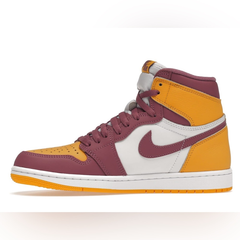 Jordan 1 Retro High OG Brotherhood - Picture 5 of 11